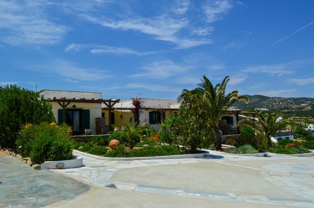 Villa Peristeri Agios Georgios  Buitenkant foto