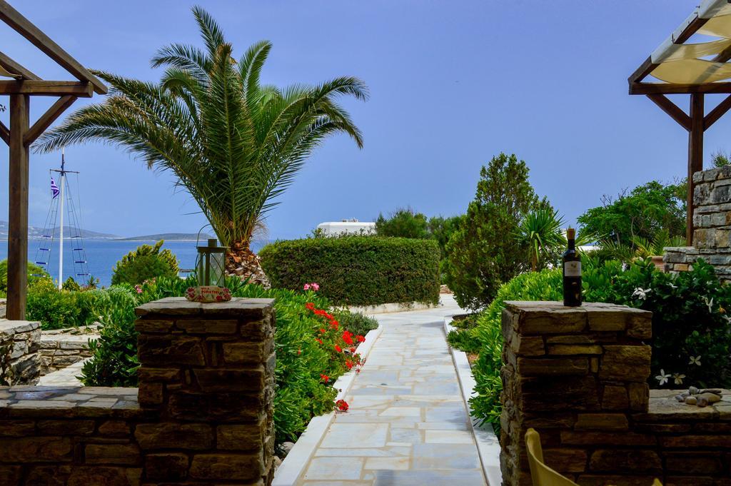 Villa Peristeri Agios Georgios  Kamer foto