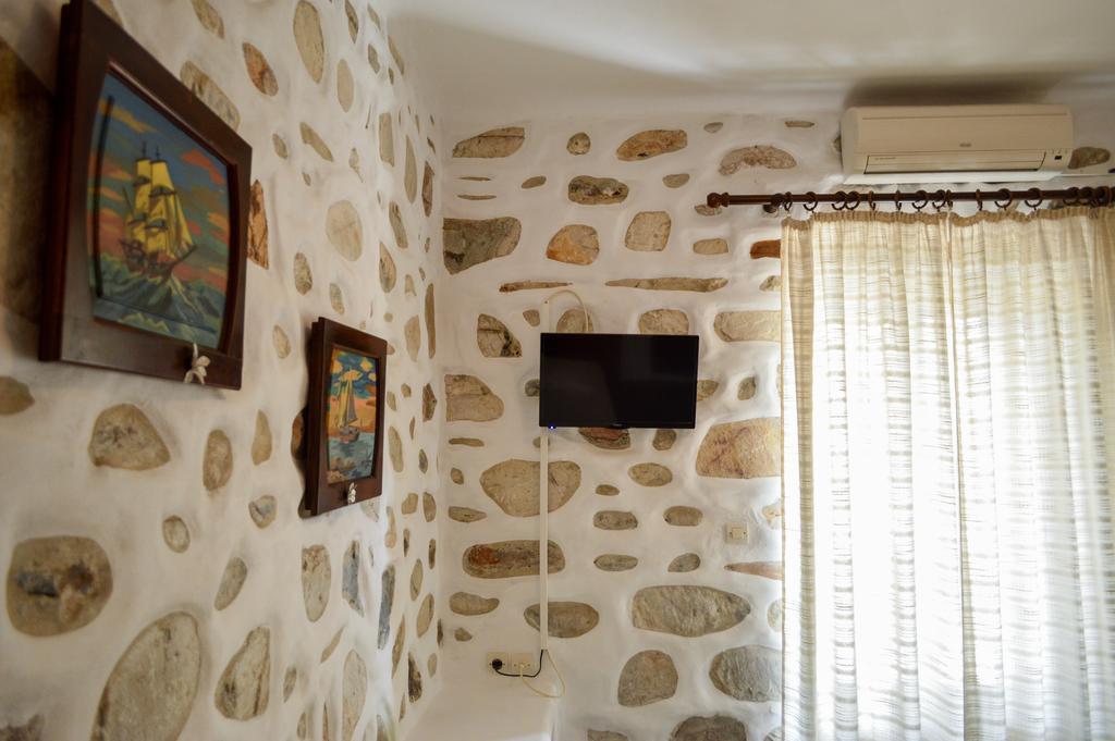 Villa Peristeri Agios Georgios  Kamer foto