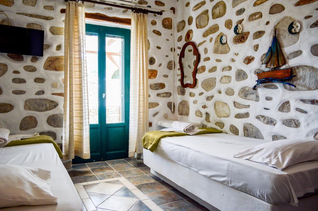 Villa Peristeri Agios Georgios  Kamer foto
