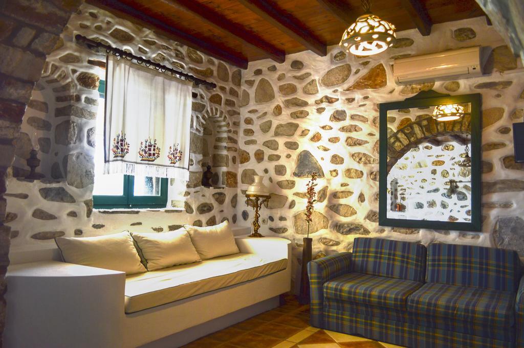 Villa Peristeri Agios Georgios  Kamer foto