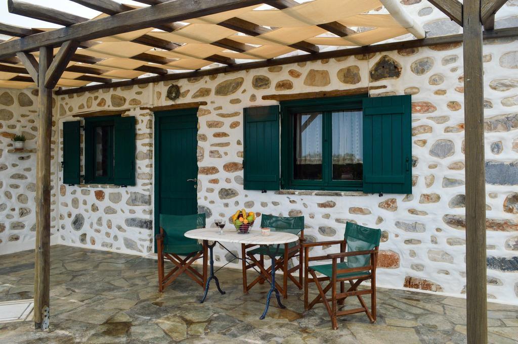 Villa Peristeri Agios Georgios  Kamer foto