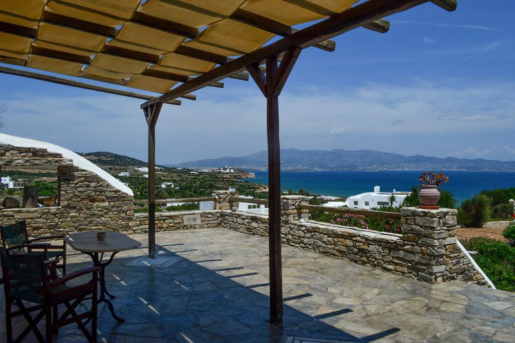 Villa Peristeri Agios Georgios  Kamer foto
