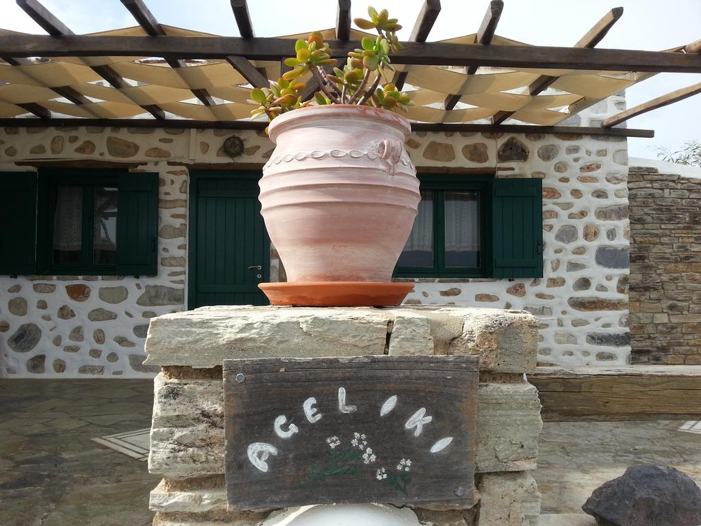 Villa Peristeri Agios Georgios  Kamer foto