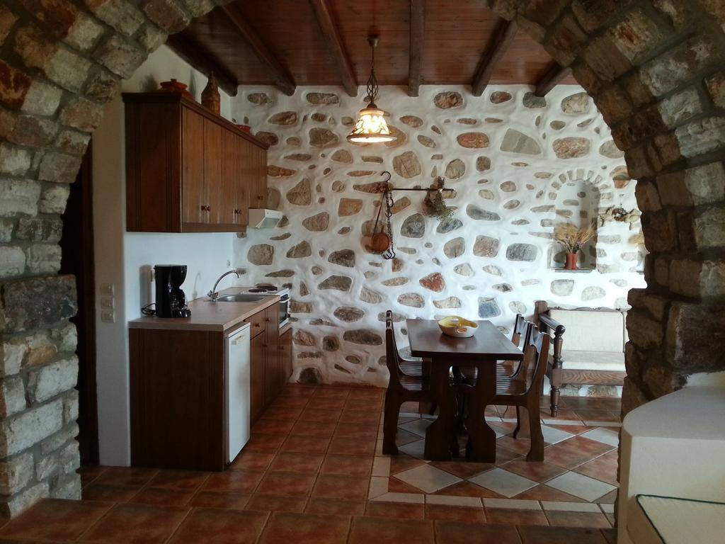 Villa Peristeri Agios Georgios  Kamer foto